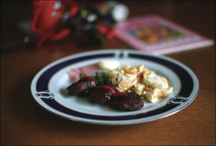 050-03.jpg
